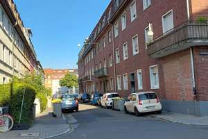 2,5-ZKB: Zweitbezug nach Modernisierung in Neckarau mit EBK & Loggia