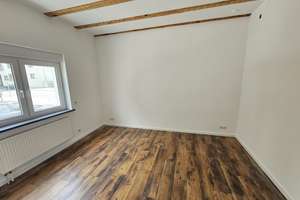 N-Eberhardshof, charmante 2- Zimmer-Gartenwohnung, Tageslichtbad und geschmackvoller EBK – Die vollständige Adresse der Immobilie erhältst du vom Anbieter., 90431 Eberhardshof, Nürnberg – Vorschaubild 5