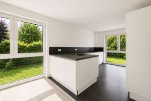 Hochwertige Doppelhaushälfte mit großzügigem Garten und modernem Wohnkomfort – Die vollständige Adresse der Immobilie erhältst du vom Anbieter., 74076 Heilbronn, Heilbronn – Vorschaubild 8