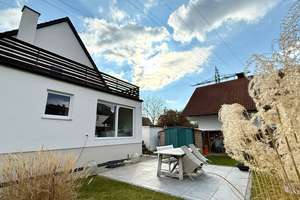 Charmantes Einfamilienhaus mit Keller, Dachterrasse u. Einbauküche in Augsburg-Haunstetten – Die vollständige Adresse der Immobilie erhältst du vom Anbieter., 86179 Haunstetten-Nord, Augsburg – Vorschaubild 19