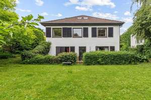 Nahe Kinzdorf -  Einfamilienhaus mit Einliegerwohnung & großem Potenzial – Am Kleinen Main 14, 63450 Südost, Hanau – Vorschaubild 1