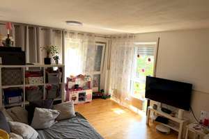 Charmante 2,5-Zimmer-Wohnung im Universitätsviertel Augsburg – ideal für Paare & Homeoffice