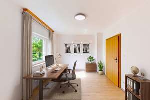 ** Ihr Wohntraum im Grünen: Freistehendes Haus mit Garten, Balkon und Platz für die ganze Familie ** – Die vollständige Adresse der Immobilie erhältst du vom Anbieter., 85053 Südost, Ingolstadt – Vorschaubild 4