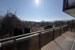 Erstbezug nach Renovierung - Wohnung mit Panorama Parkblick - Barrierearm