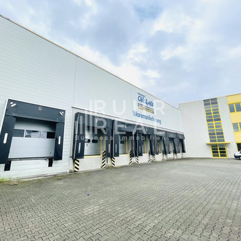 Attraktive Hallenfläche im Gewerbegebiet von Hilden | 18 Rampen | Sprinklerung