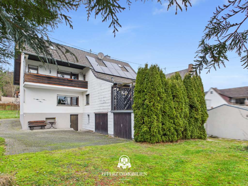 Immobilie in Niederzissen - Platz für Generationen! Wohnhaus mit großem 
Grundstück und zusätzlicher Bebauungsmöglichkeit. - Bild 3