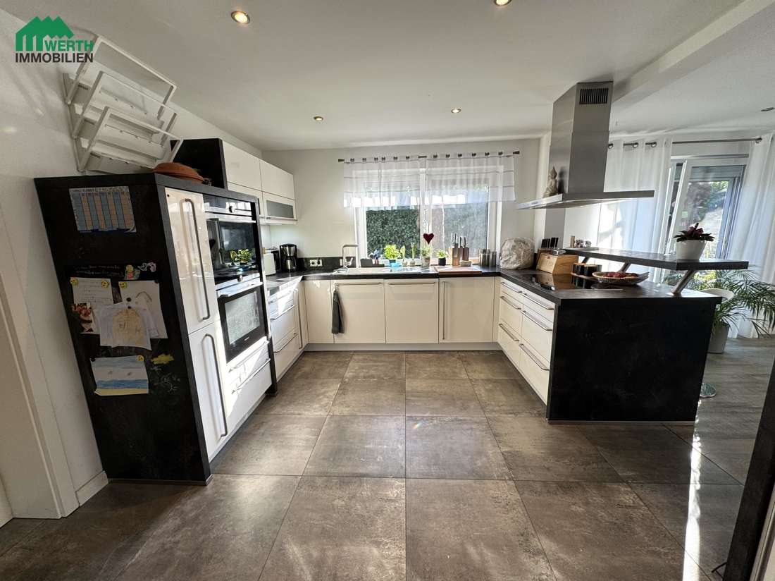 Immobilie in Burweg - Großzügiges Zweifamilienhaus mit modernem Innenausbau & riesigem Grundstück - Bild 6