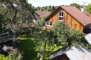 Idyllisches, sonniges Wohnparadies mit Traumgarten! Wärmepumpe, PV-Anlage +  Speicher, Sauna u.v.m. – Die vollständige Adresse der Immobilie erhältst du vom Anbieter., 82069 Schäftlarn – Vorschaubild 17