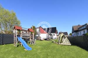 Ihr Familienglück in Hamm-Berge: 
Doppelhaushälfte mit traumhaftem Garten in ruhiger Lage – Die vollständige Adresse der Immobilie erhältst du vom Anbieter., 59063 Rhynern, Hamm – Vorschaubild 2