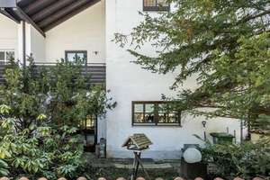 Einfamilienhaus mit Einlieger-Dachstudio und herrlichem Südgarten am Isarhochufer – Die vollständige Adresse der Immobilie erhältst du vom Anbieter., 82031 Grünwald – Vorschaubild 4
