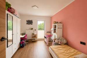 Exklusiver Bungalow mit hochwertiger Ausstattung, Doppelcarport und traumhaftem Garten – Die vollständige Adresse der Immobilie erhältst du vom Anbieter., 91599 Dentlein am Forst – Vorschaubild 8