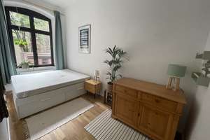 Charmante Altbauwohnung zur Zwischenmiete für einen Monat in der Kölner Südstadt – Die vollständige Adresse der Immobilie erhältst du vom Anbieter., 50677 Neustadt/Süd, Köln – Vorschaubild 4
