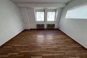 Großzügig geschnittene Wohnung im Herzen Bielefelds – Die vollständige Adresse der Immobilie erhältst du vom Anbieter., 33602 Heepen, Bielefeld – Vorschaubild 2