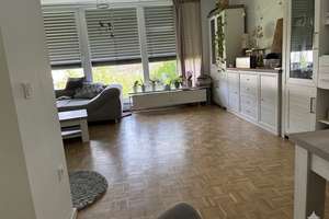 Modernisiertes Raumwunder in Roßdorf: Freistehendes Einfamilienhaus mit Einliegerwohnung – Stetteritzring 19, 64380 Roßdorf – Vorschaubild 7