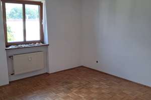 Wohnen mit Charakter: 2,5-Zimmer-Wohnung in Dorfen – Moosstraße 16, 84405 Dorfen – Vorschaubild 5