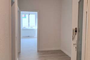 Stuttgart-West  - NEU sanierte 3 Zimmer Altbau Wohnung – Die vollständige Adresse der Immobilie erhältst du vom Anbieter., 70197 Rotebühl, Stuttgart – Vorschaubild 3