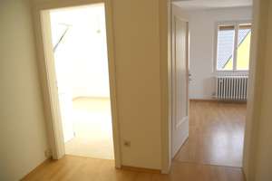Helle, angenehme 2,5-Zimmer-Singlewohnung im Grünen ... – Die vollständige Adresse der Immobilie erhältst du vom Anbieter., 90482 Laufamholz, Nürnberg – Vorschaubild 4