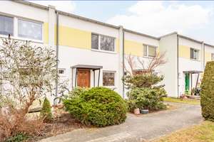Ruhiges, charmantes Reihenmittelhaus mit Garage in Berlin Reinickendorf – Die vollständige Adresse der Immobilie erhältst du vom Anbieter., 13509 Borsigwalde, Berlin – Vorschaubild 3