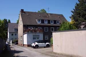 Mehrfamilienhaus mit 1 Ladenlokal und Garagen – Nordring 138, 46238 Batenbrock, Bottrop – Vorschaubild 2