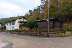 Gepflegtes Einfamilienhaus in guter Wohnlage – Südwestpfalz (Kreis) – Vorschaubild 2