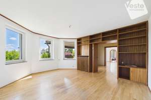 Stadtnah wohnen, den Staffelberg im Blick – Charmantes Einfamilienhaus mit großem Garten – Die vollständige Adresse der Immobilie erhältst du vom Anbieter., 96450 Mitte, Coburg – Vorschaubild 14