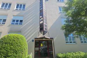 Alleinauftrag - Verm. Apartment mit Balkon und TG Stellplatz – Die vollständige Adresse der Immobilie erhältst du vom Anbieter., 81739 Altperlach, München – Vorschaubild 1