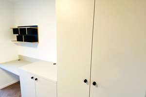 Direkt in Adlershof! Möbliertes Studio-Apartment mit EBK! – Moissistraße 31, 12489 Adlershof, Berlin – Vorschaubild 2