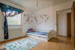 Zwei Wohnhäuser auf einem Grundstück in Kassel-Forstfeld – ideal für Kapitalanleger oder Mehrgenerat – Die vollständige Adresse der Immobilie erhältst du vom Anbieter., 34123 Forstfeld, Kassel – Vorschaubild 43
