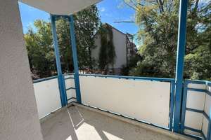 Super WG-Wohnung für 3 Personen....helle, moderne 4 - Zimmer-Wohnung mit Einbauküche sofort einzugsf – Eckersbacher Höhe 81, 8066 Eckersbacher Höhe (E1-E4), Zwickau – Vorschaubild 7