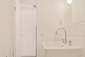 Property thumbnail 22