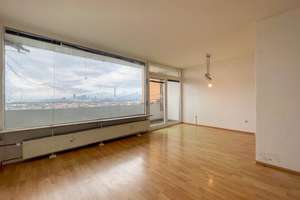 Helle 3-Zimmer-Wohnung mit Skylineblick – Wohnen zwischen Stadtleben und Mainidylle
