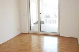 Moderne 3 Zimmer Wohnung mit EBK, Fußbodenheizung, Parkett, Loggia – An der Lingenmühle 2, 41061 Mönchengladbach – Vorschaubild 12