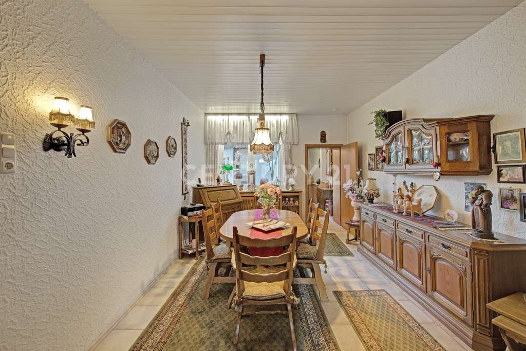 Immobilie in Castrop-Rauxel - Aufgepasst! Entwicklungsfähiges Zinshaus mit angrenzendem Bau-/Gewerbegrundstück - Bild 4