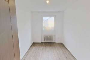 Moderne 3-Zimmer-Wohnung mit BALKON und Tageslichtbad – Lahrkampstraße 5, 33104 Schloß Neuhaus, Paderborn – Vorschaubild 6