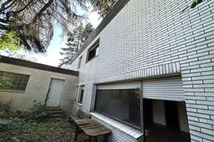 FREISTEHENDES EINFAMILIENHAUS MIT EINLIEGERWOHNUNG - SANIERUNGSOBJEKT FÜR KREATIVE MACHER – Die vollständige Adresse der Immobilie erhältst du vom Anbieter., 42651 Solingen-Mitte, Solingen – Vorschaubild 2