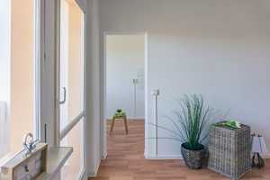 Für Familien geeignet - 3-Raum-Wohnung mit Balkon – Weydemeyerstr. 57, 9117 Chemnitz – Vorschaubild 2