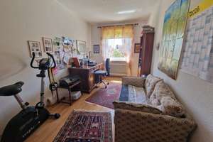 TOP-Lage i.d. Nähe Hohe Warte
Modernisiertes Reihenendhaus
6,5 Zimmer + 2 Bäder + 2 Terrassen uvm. – Die vollständige Adresse der Immobilie erhältst du vom Anbieter., 95445 Grüner Baum/Festspielhügel, Bayreuth – Vorschaubild 19