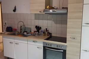 Helle 2-Zimmer Wohnung mit Einbauküche im 3. OG – Homarstraße 15, 51107 Vingst, Köln – Vorschaubild 2