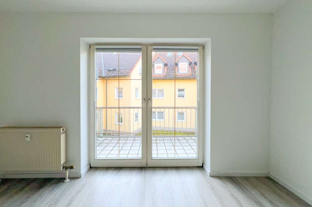 Immobilie in Herbsleben - Renovierte & bezugsbereite Eigentumswohnung mit Balkon & Stellplatz - Bild 7