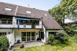 Idyllisch im Grünen! Knapp 155 m²  Einfamilienhaus mit Modernisierungsbedarf und Ausbaupotential – Die vollständige Adresse der Immobilie erhältst du vom Anbieter., 45149 Haarzopf, Essen – Vorschaubild 3