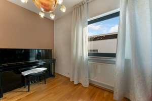 Gepflegter Bungalow mit Garten in Köln-Pesch – Die vollständige Adresse der Immobilie erhältst du vom Anbieter., 50767 Pesch, Köln – Vorschaubild 4