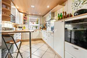 Stilvolle Doppelhaushälfte mit gehobener Ausstattung, Gartenidylle und Erbbaurecht – Die vollständige Adresse der Immobilie erhältst du vom Anbieter., 44265 Wellinghofen, Dortmund – Vorschaubild 9