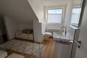 Stilvoll saniert: 2-Zimmer-Dachgeschosswohnung in Paderborn – 33098 Kernstadt, Paderborn – Vorschaubild 5