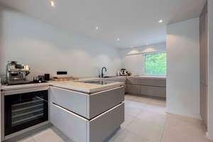 Modernes Wohnen auf höchstem Niveau – hochwertig sanierter Bungalow mit Gartenidylle – Die vollständige Adresse der Immobilie erhältst du vom Anbieter., 13469 Waidmannslust, Berlin – Vorschaubild 7
