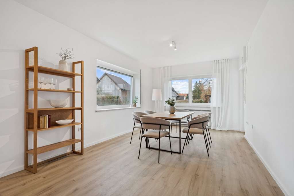 Immobilie in Buchloe - Umfassend saniertes Zweifamilienhaus in gehobener Ausführung - Bild 3