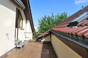 Geräumige und sonnige DG-Wohnung, TL-Bad, 3 Balkone, TG – Blumenstraße 16, 70736 Fellbach – Vorschaubild 12