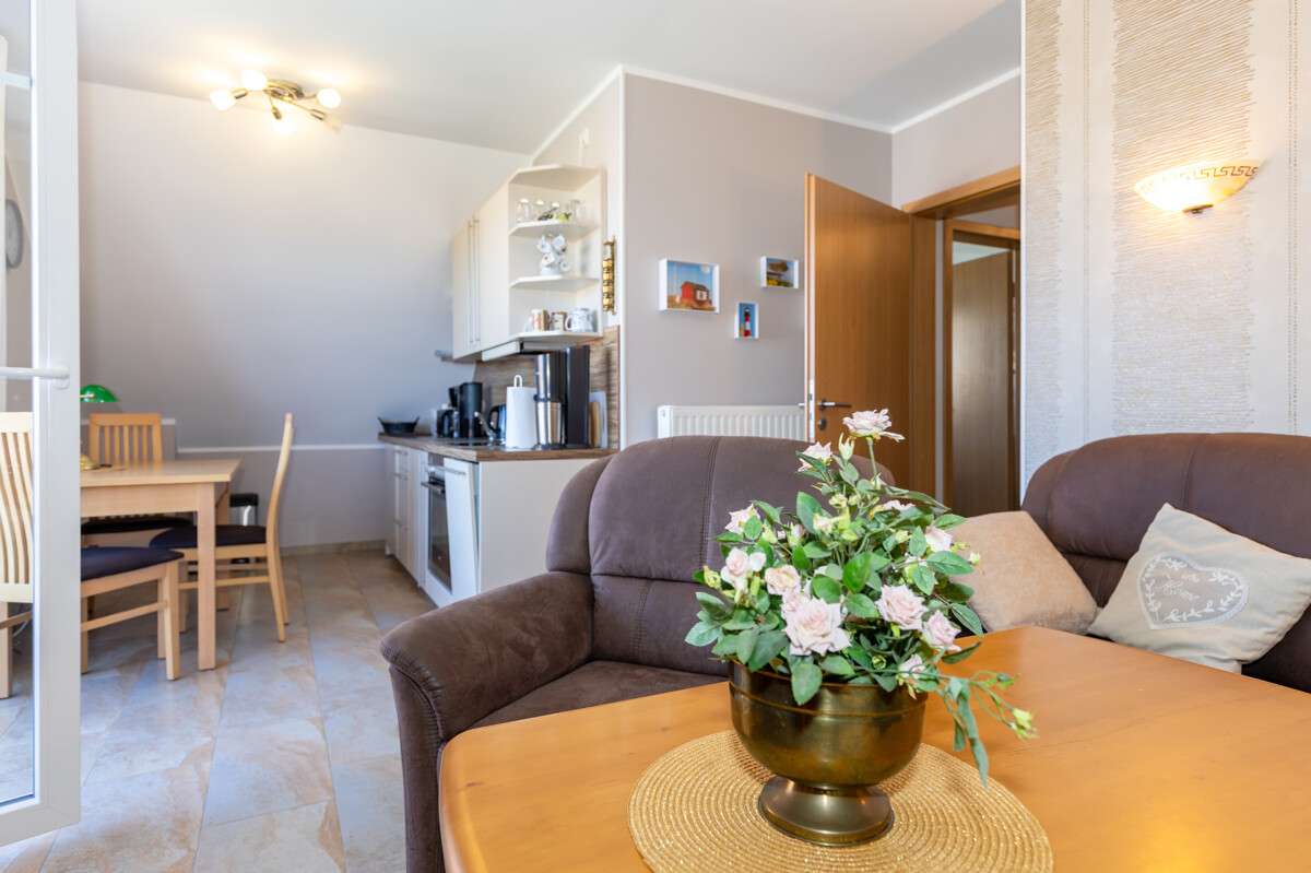 Immobilie in Bastorf - Genehmigte Ferienwohnung im begehrten Ostseebad - Bild 0