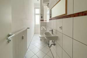 DIREKT AM BOXI | 2 ZIMMER MIT BALKON | VORDERHAUS | 4.OG OHNE AUFZUG | PROVISIONSFREI – Krossener Straße 21, 10245 Friedrichshain, Berlin – Vorschaubild 5