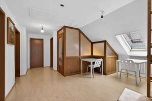 Großzügiges Haus mit Einliegerwohnung in ruhiger Lage – Die vollständige Adresse der Immobilie erhältst du vom Anbieter., 76332 Bad Herrenalb – Vorschaubild 8