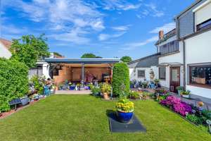 Gepflegtes Zweifamilienhaus mit Garage in beliebter Lage von Bremen-Grohn – Die vollständige Adresse der Immobilie erhältst du vom Anbieter., 28759 Grohn, Bremen – Vorschaubild 4